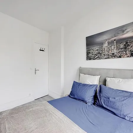 Appartement Suite 12 Aux Portes De Paris Aubervilliers Exterior photo